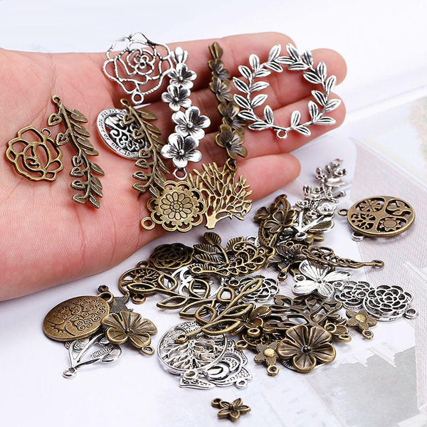 Vintage Metal Mixed Pendants