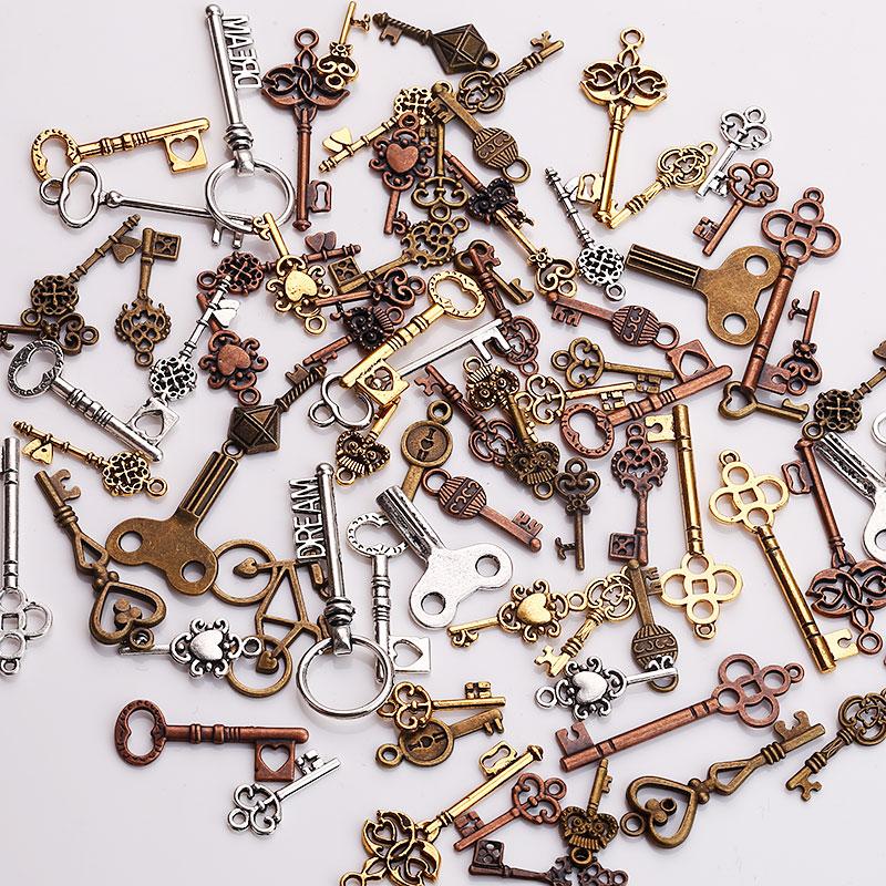 Vintage Metal Skeleton Key Pendants